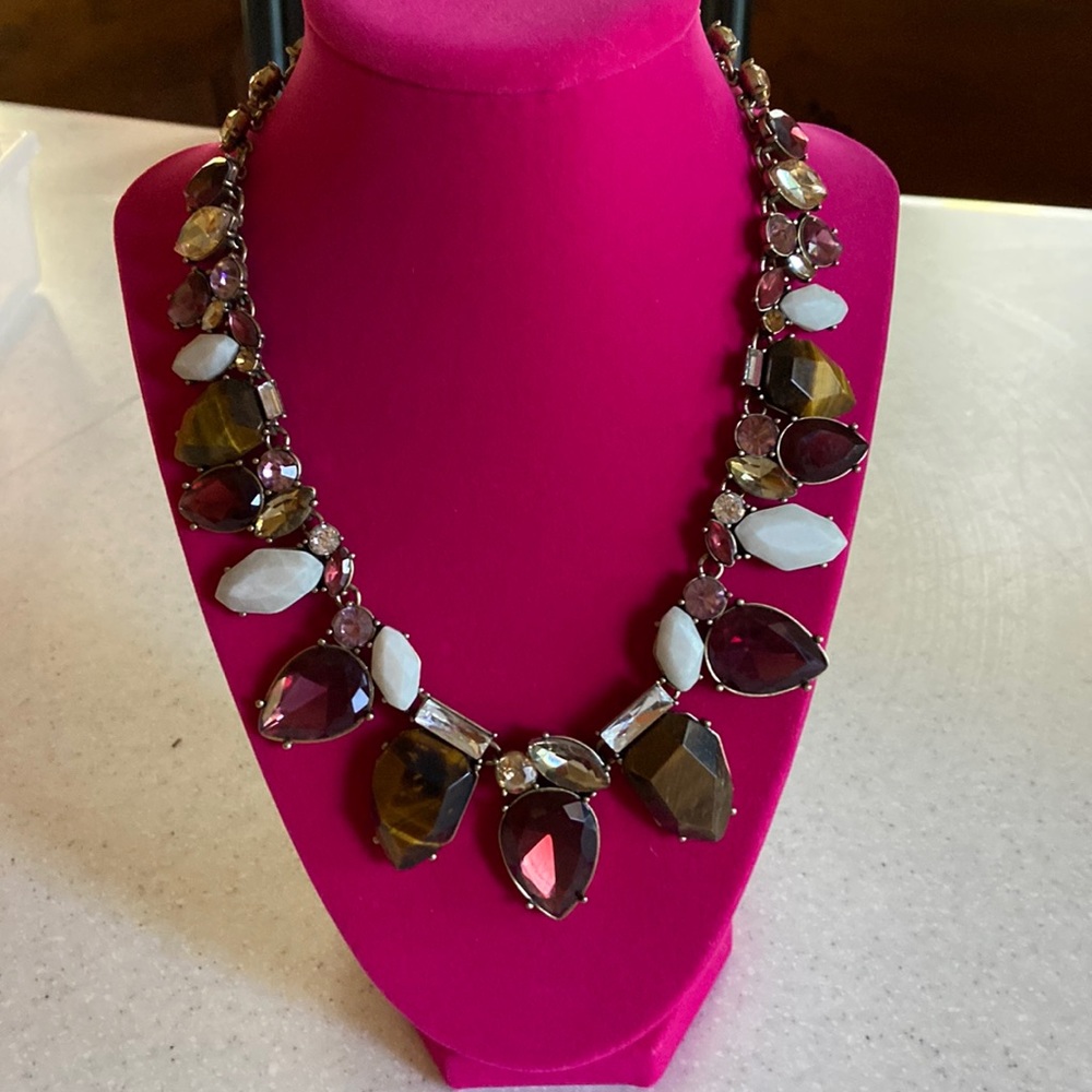 Chloe and Isabel Statement necklace